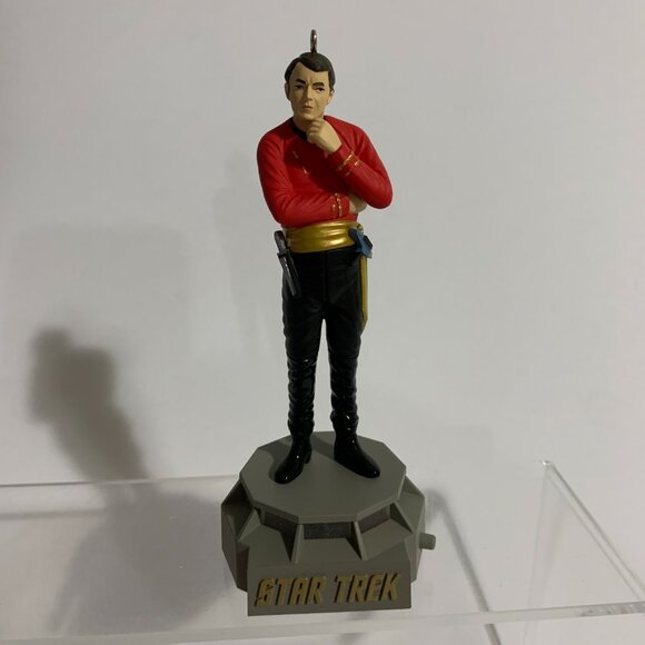 Hallmark Keepsake Christmas Storytellers Star Trek Lieutenant Scott Mirror - Picture 7 of 10